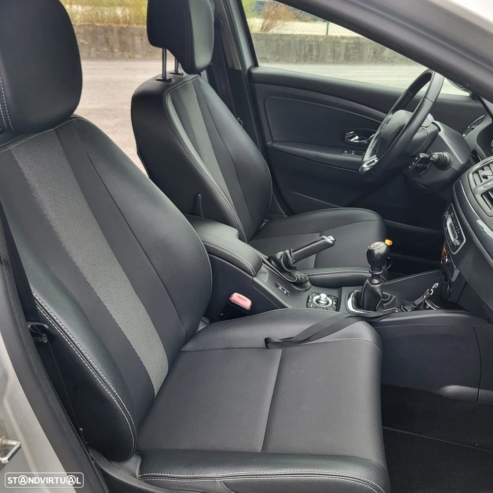 Renault Mégane ENERGY dCi 110 INTENS - 28