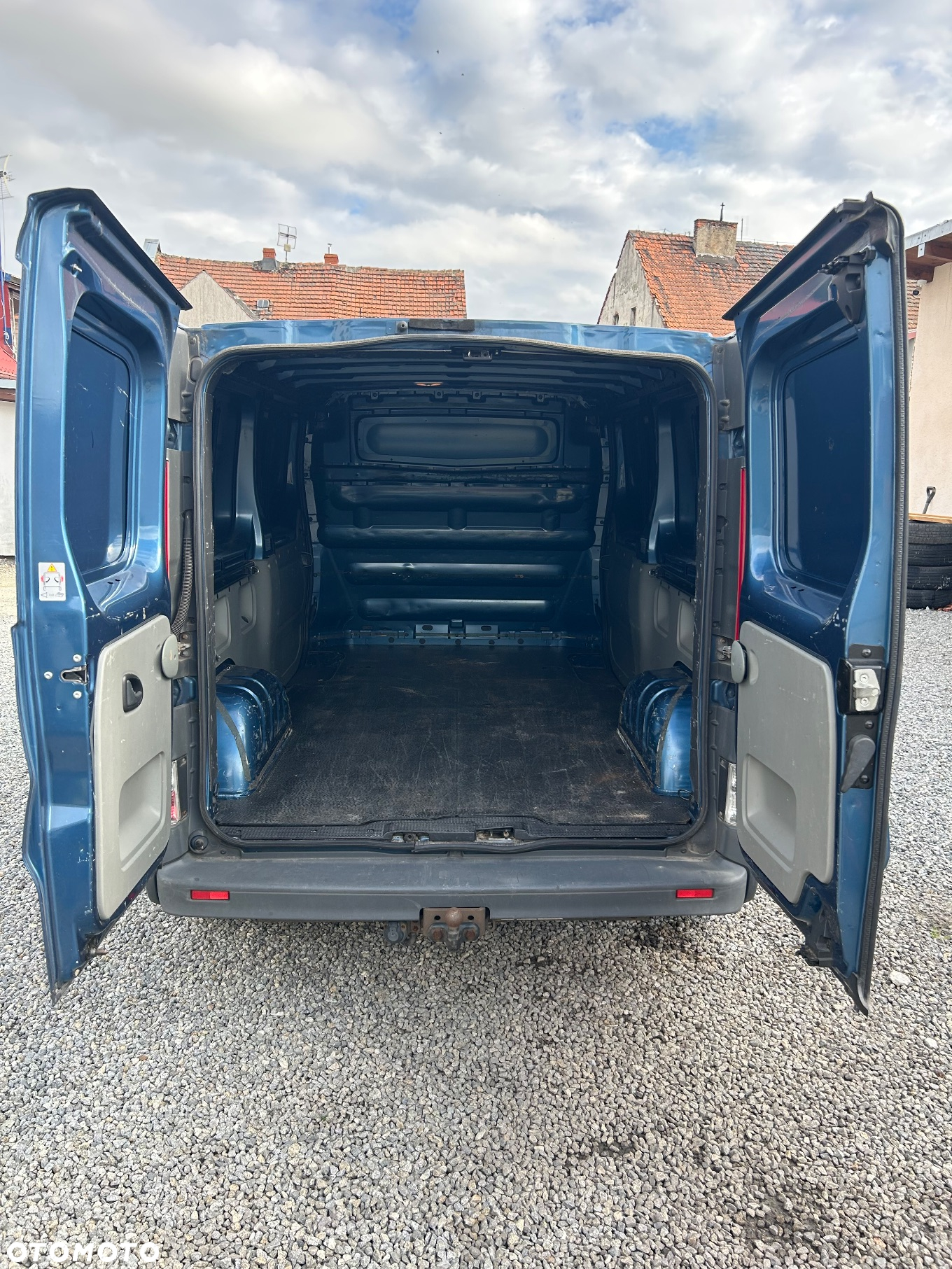 Opel Vivaro - 6