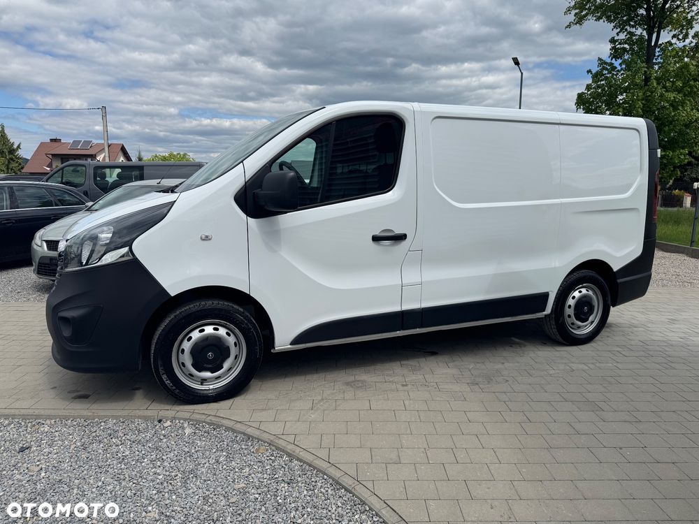 Opel Vivaro - 11