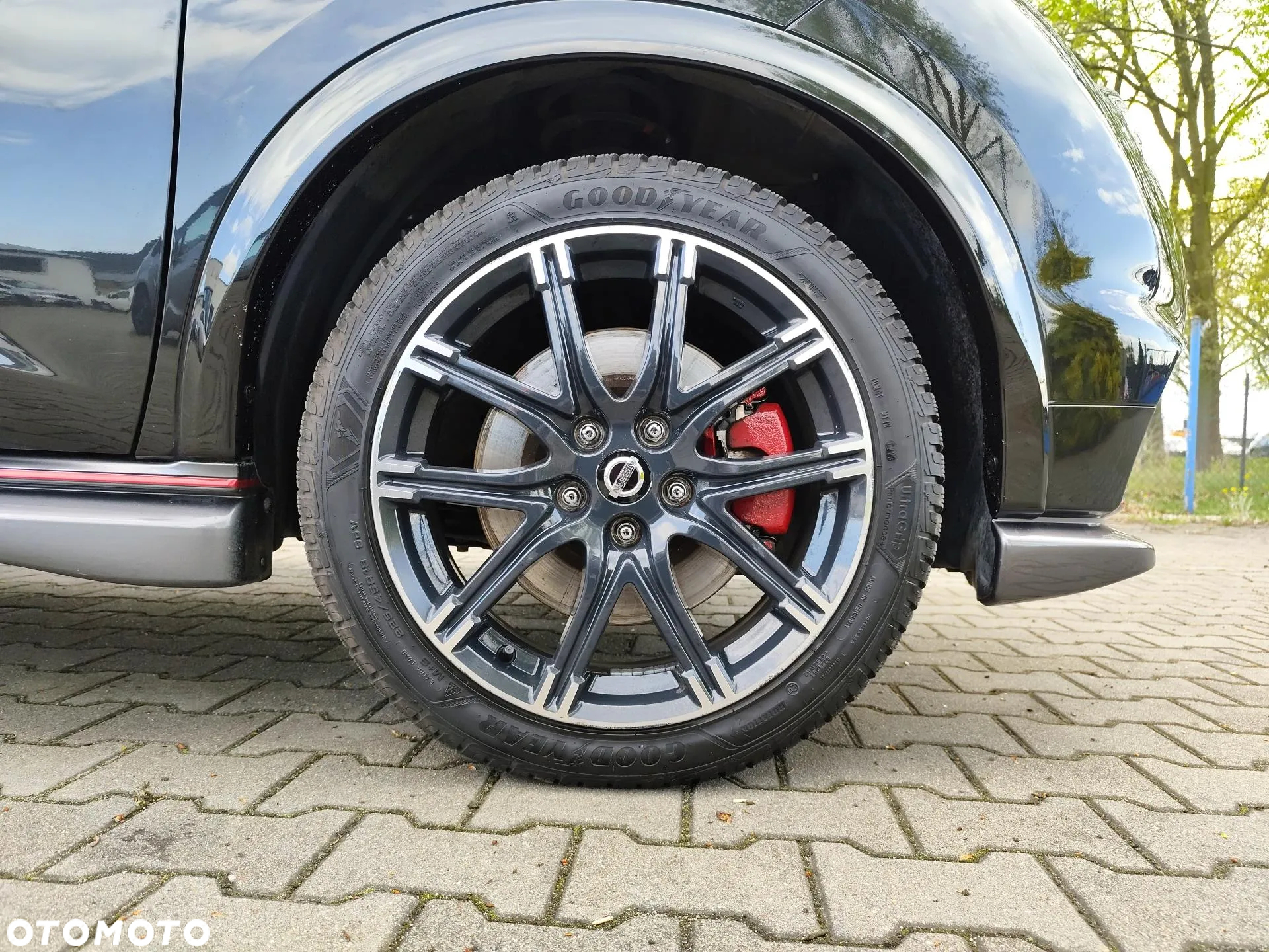 Nissan Juke 1.6 DIG-T Nismo RS 4WD Xtronic EU6 - 18