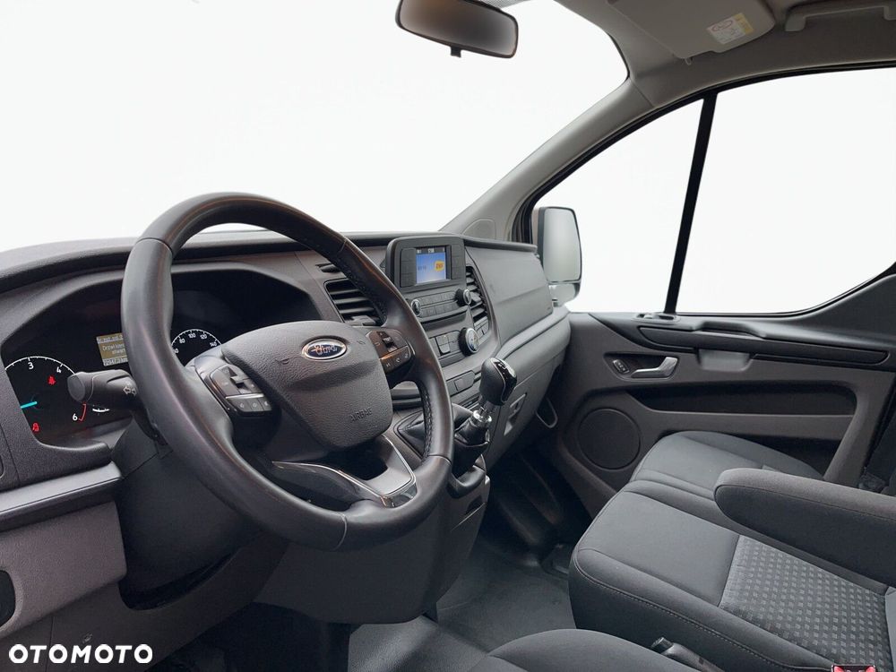 Ford Transit Custom - 9