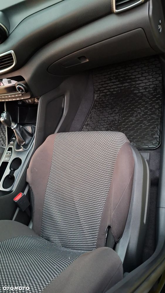 Hyundai Tucson 1.6 GDI BlueDrive Comfort 2WD - 14