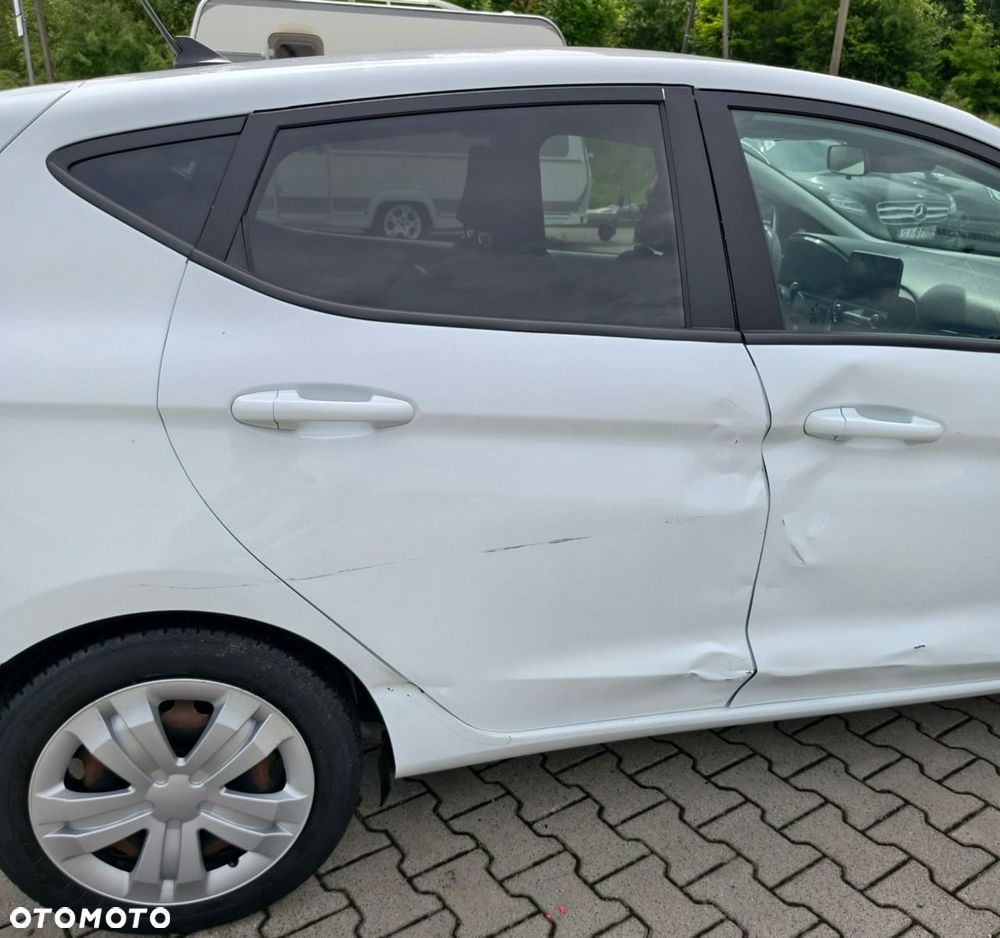 Ford Fiesta - 23