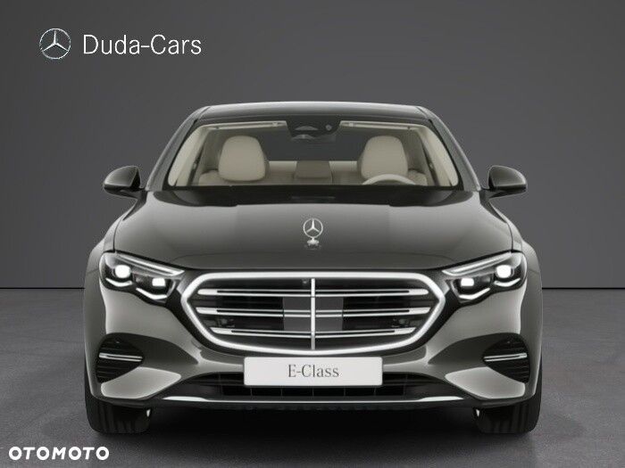 Mercedes-Benz Klasa E 200 mHEV 4-Matic Exclusive 9G-Tronic - 6