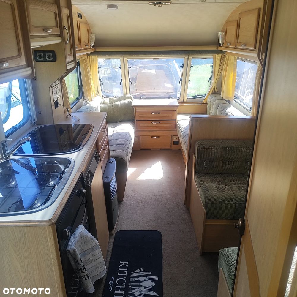 Elddis AVANTE - 12