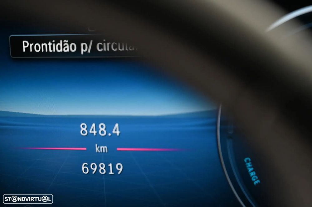 Mercedes-Benz E 300 de - 17