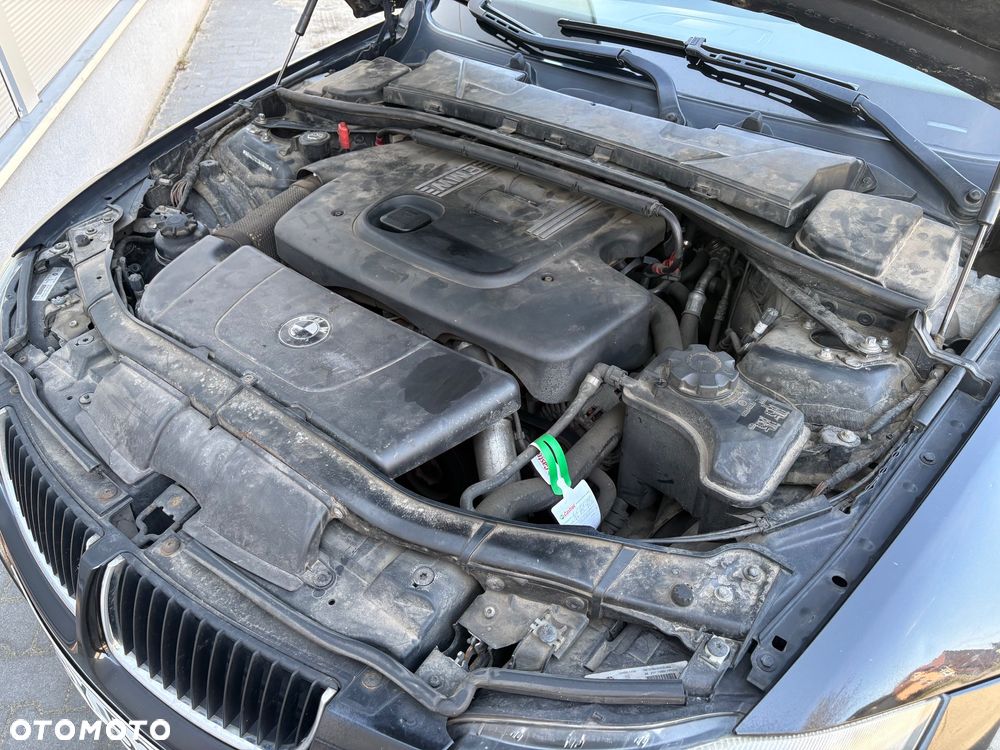 BMW Seria 3 320d DPF Blue Performance Edition Fleet Exclusive - 27