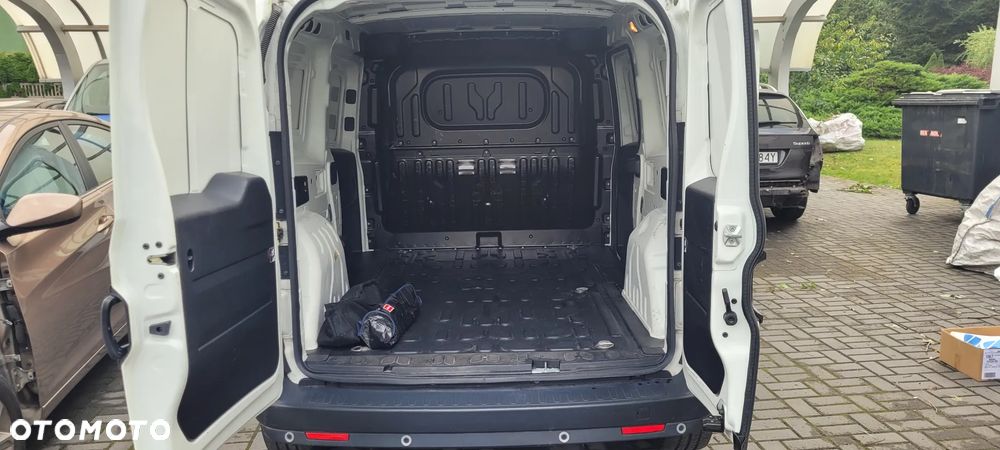 Fiat DOBLO MAXI - 14