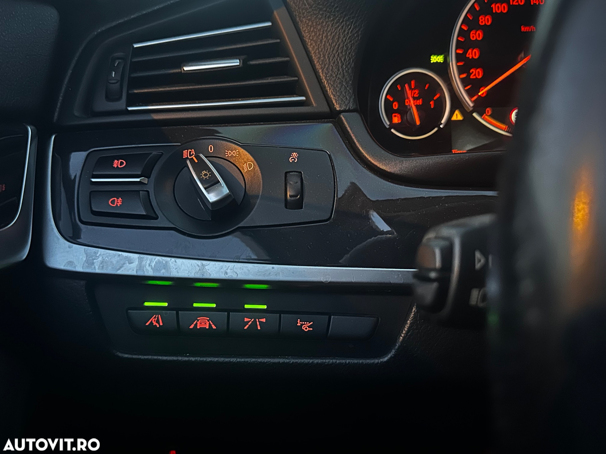 BMW Seria 5 530d xDrive - 5
