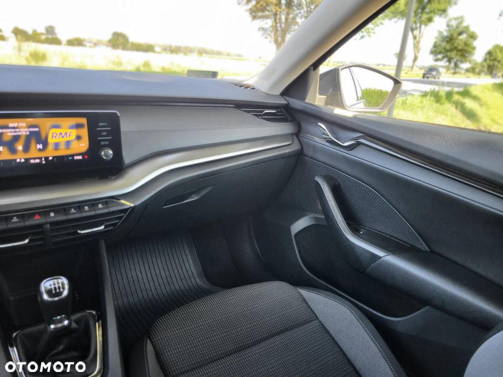 Skoda Octavia 2.0 TDI Ambition - 11
