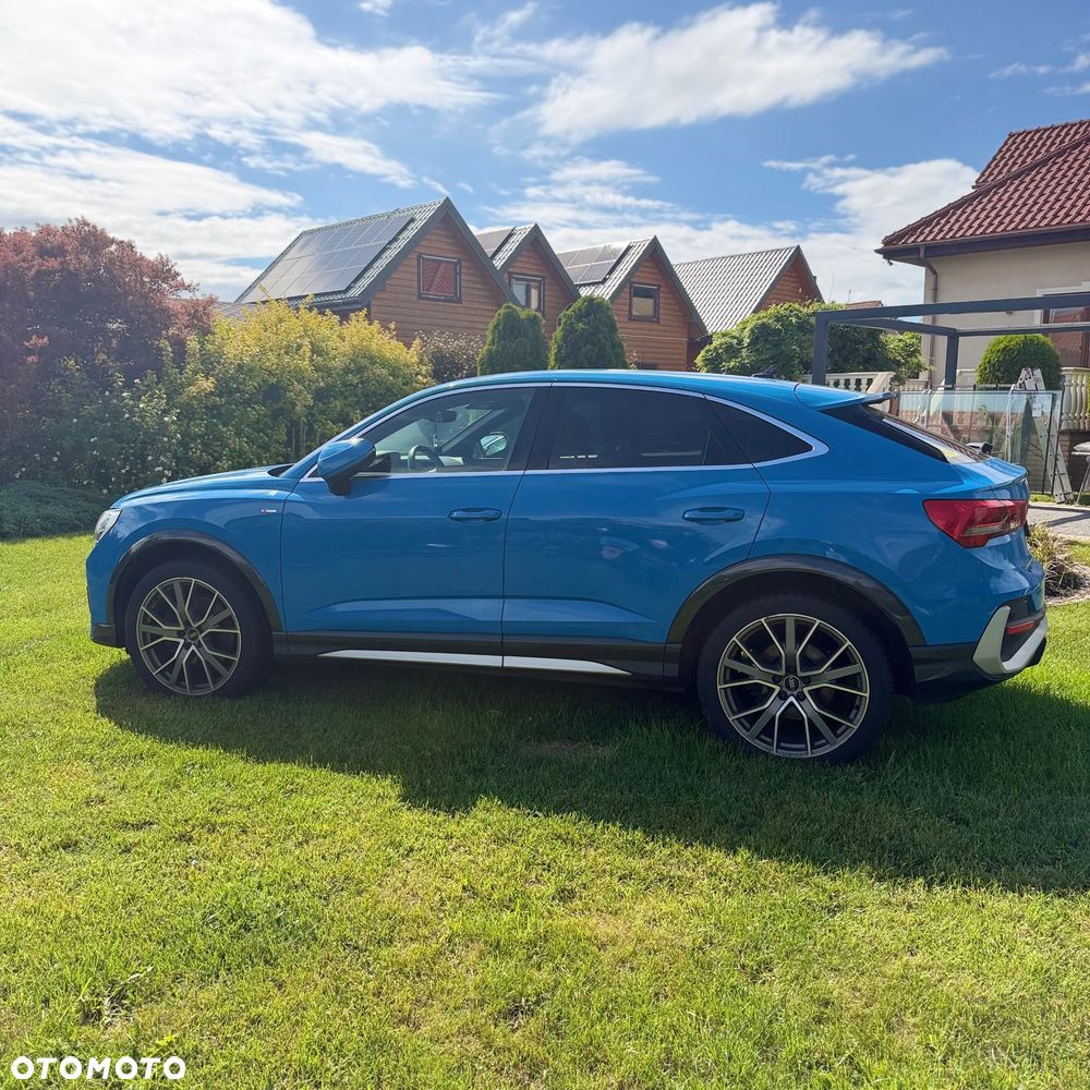 Audi Q3 Sportback 40 TFSI quattro S tronic S line - 4