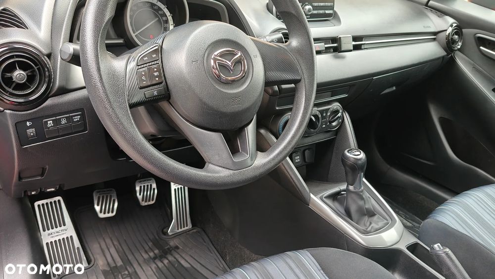 Mazda 2 1.5 Skygo - 16