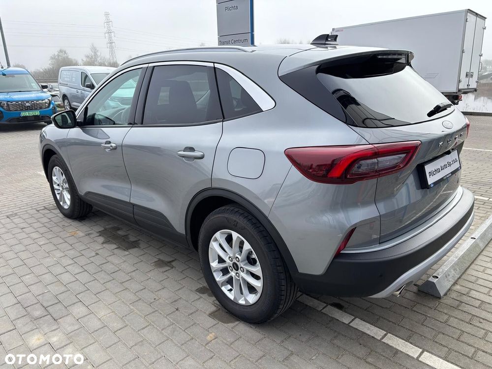 Ford Kuga - 9