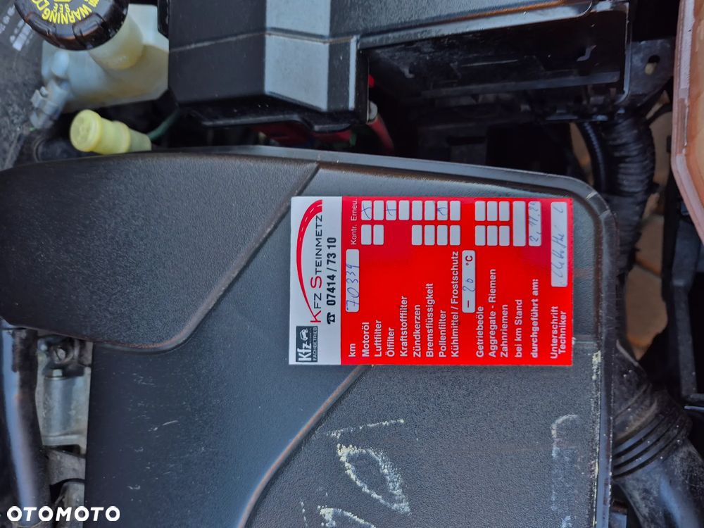 Renault Clio 1.2 16V Alize - 13