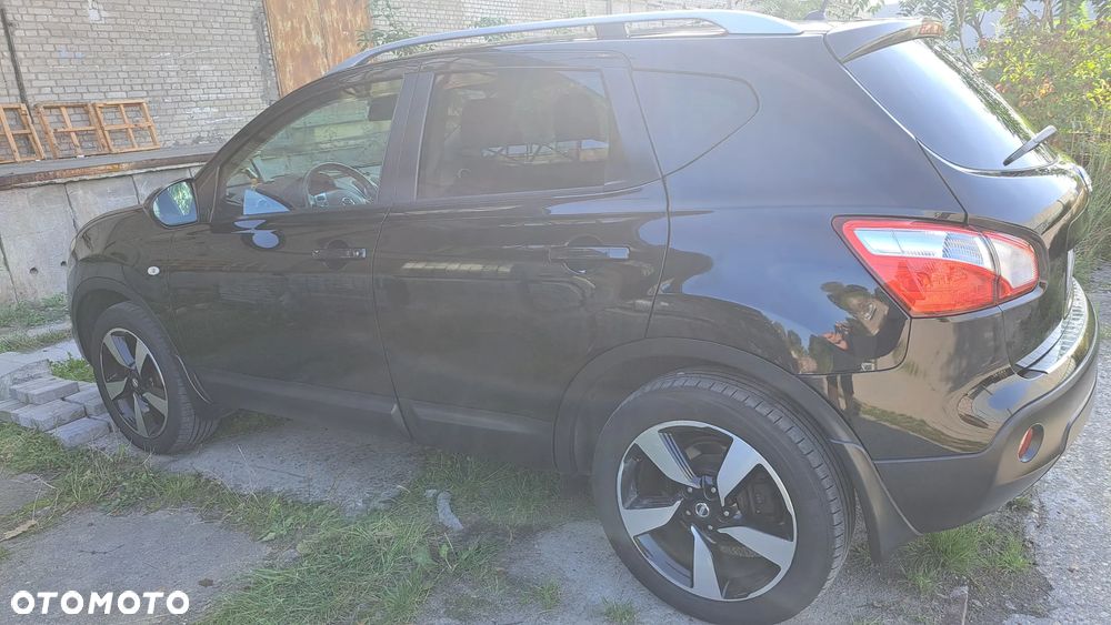 Nissan Qashqai 2.0 4 x 4 tekna - 14