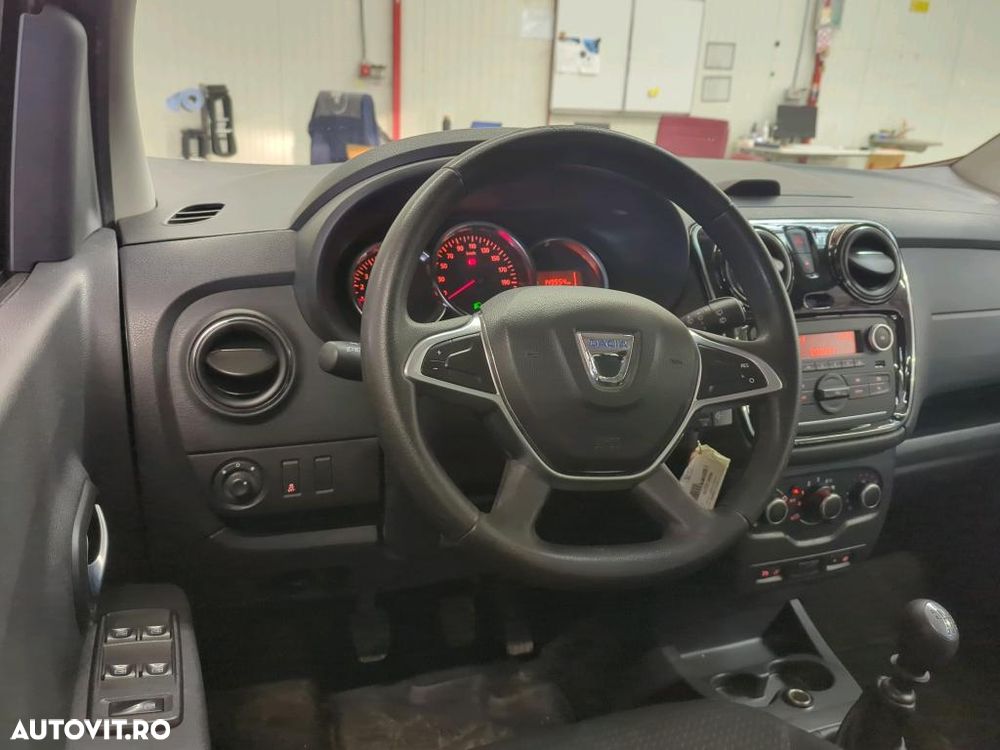 Dacia Lodgy 1.5 Blue dCi Laureate - 7