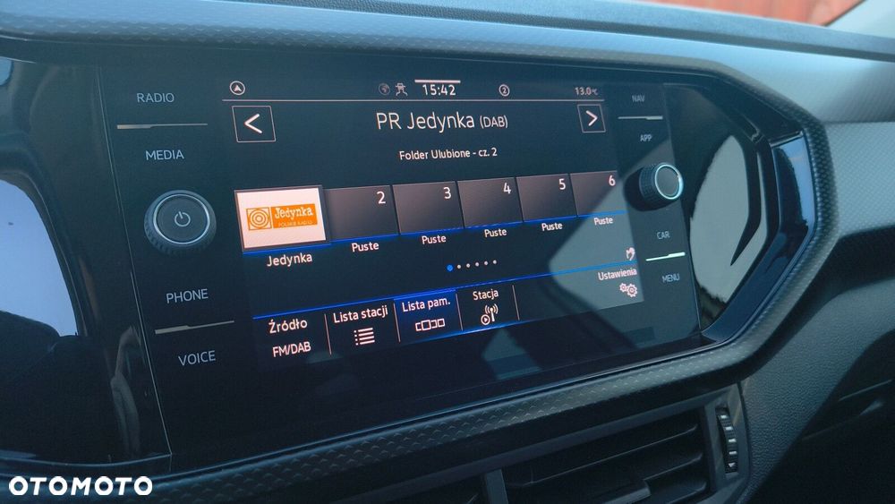 Volkswagen T-Cross - 17