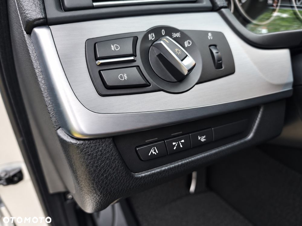 BMW Seria 5 - 8