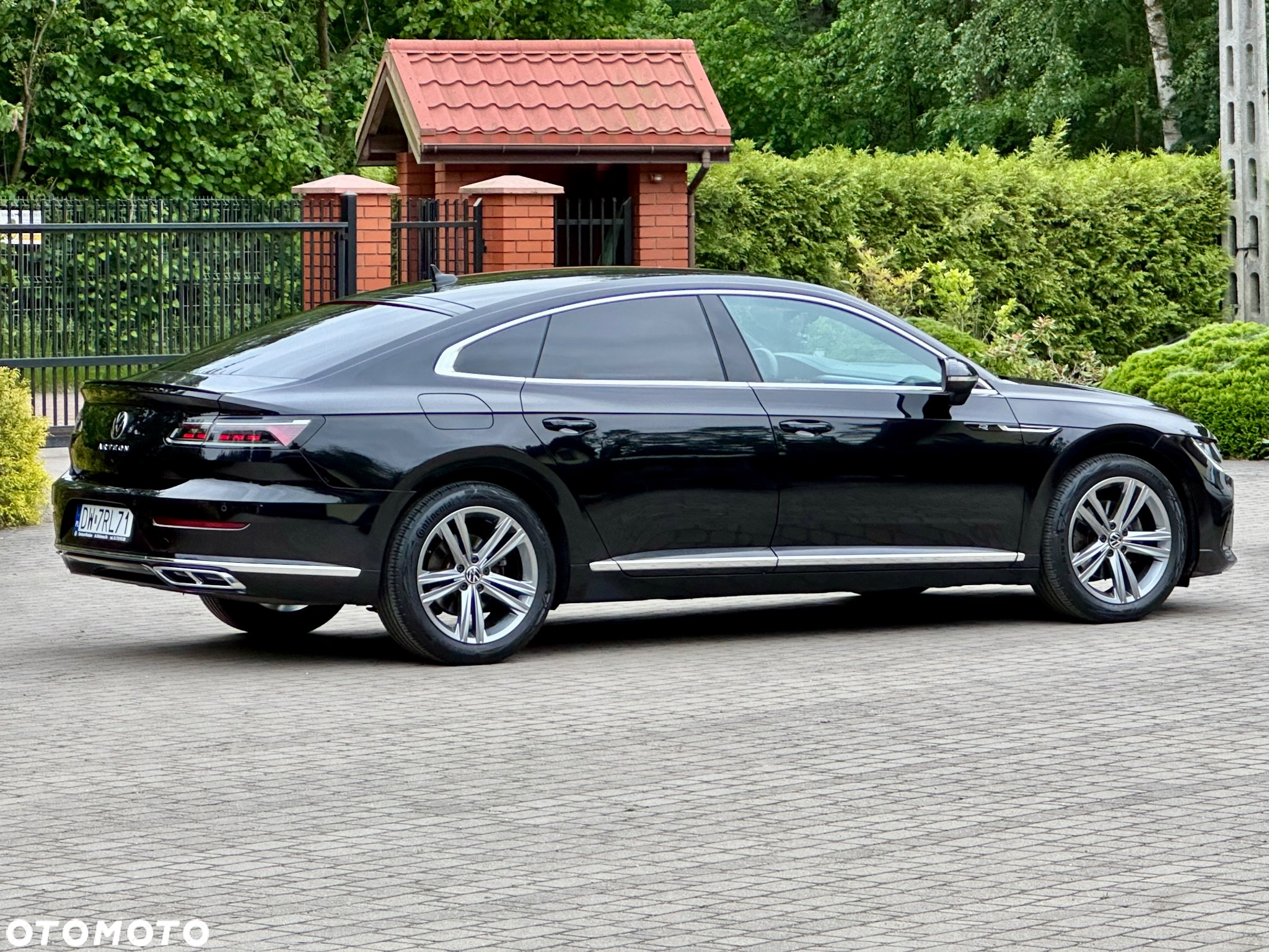 Volkswagen Arteon 2.0 TDI R-Line DSG - 13