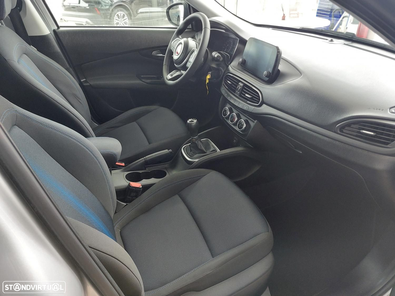 Fiat Tipo 1.0 GSE T3 City Life - 32