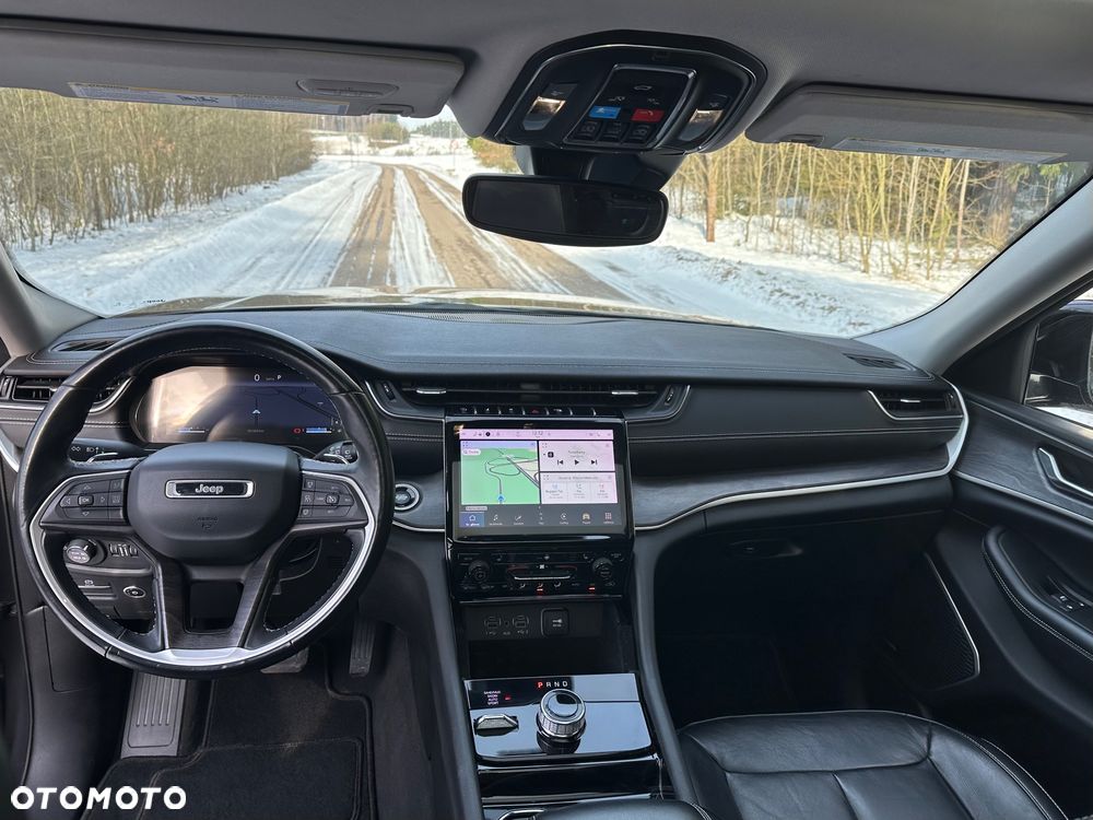 Jeep Grand Cherokee - 20