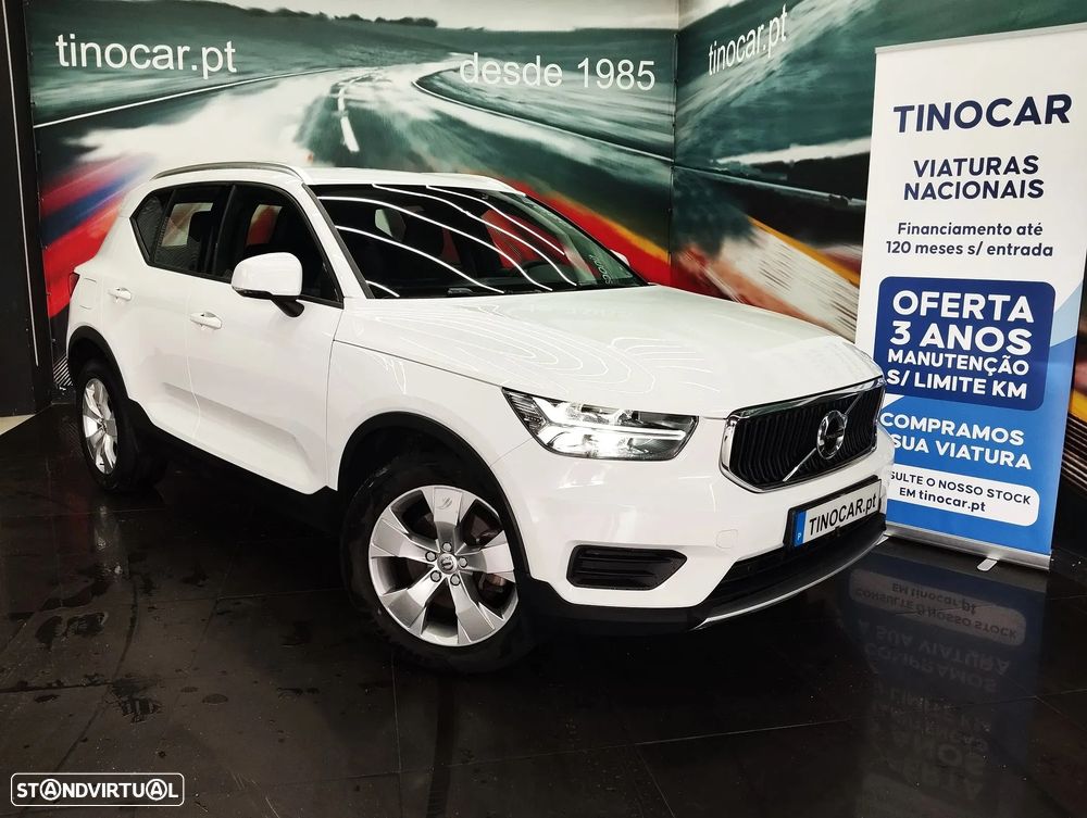 Volvo XC 40 2.0 D4 Momentum Plus AWD - 2