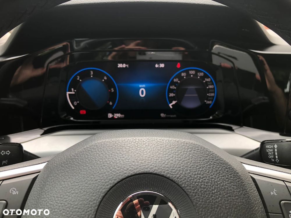 Volkswagen Golf 2.0 TDI Life - 37