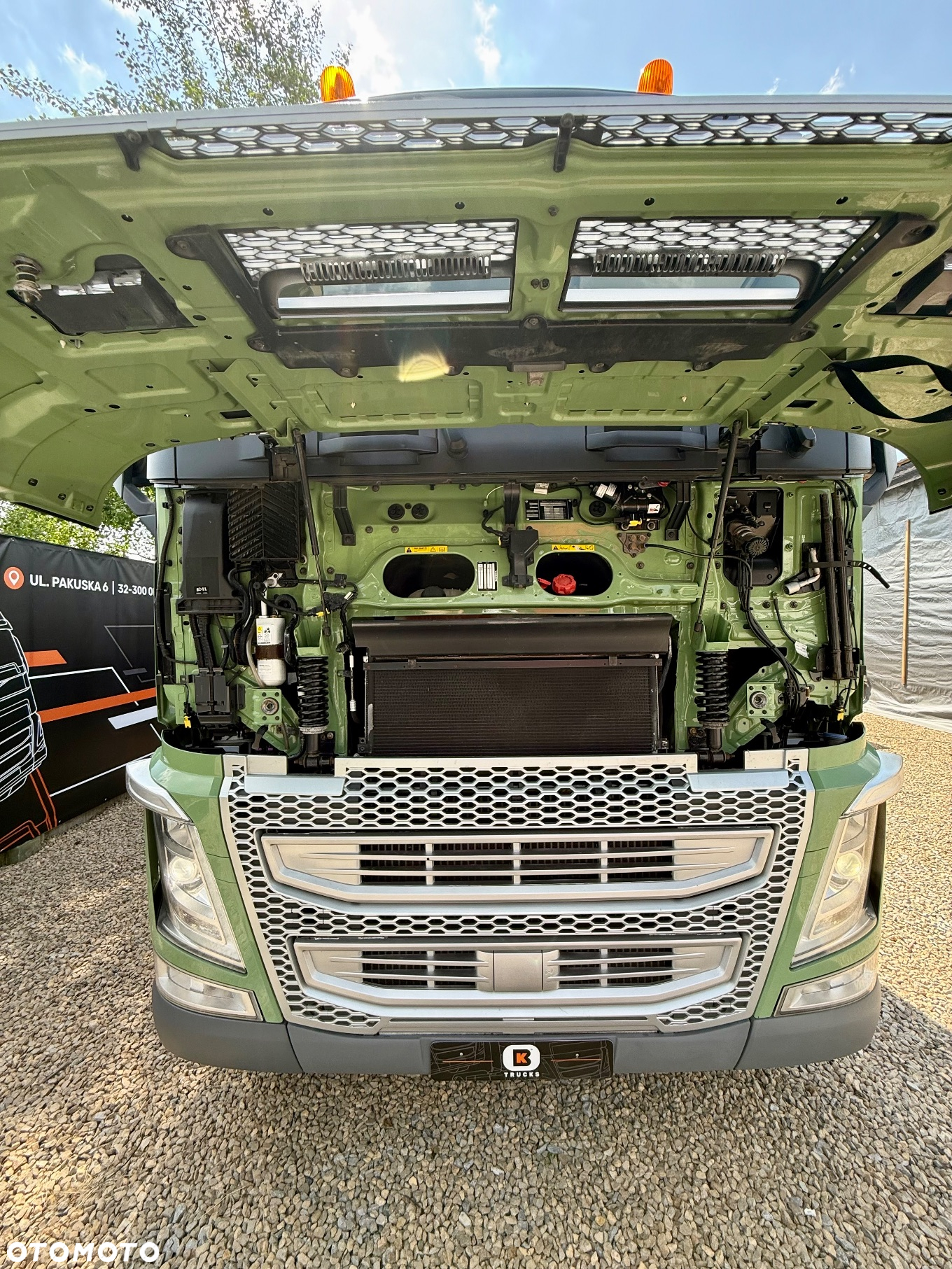 Volvo FH500 / 2017 / 791000km / NOWE OPONY  / DWA ŁÓŻKA - 22