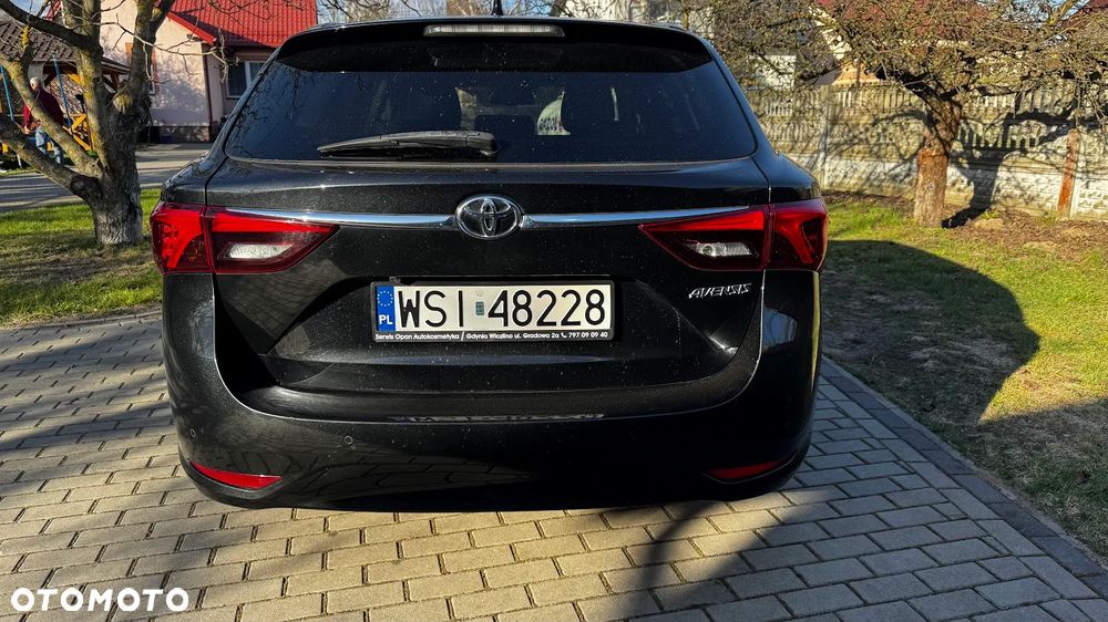 Toyota Avensis 2.0 D-4D Active Business - 6
