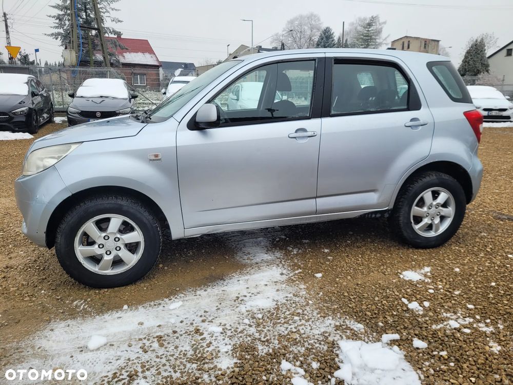 Daihatsu Terios 4WD Top - 12