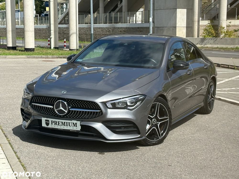Mercedes-Benz CLA 200 AMG Line 7G-DCT - 1