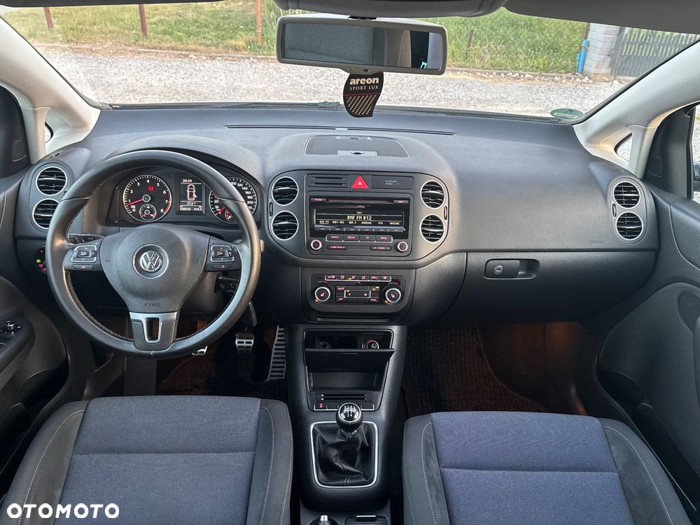 Volkswagen Golf Plus - 14