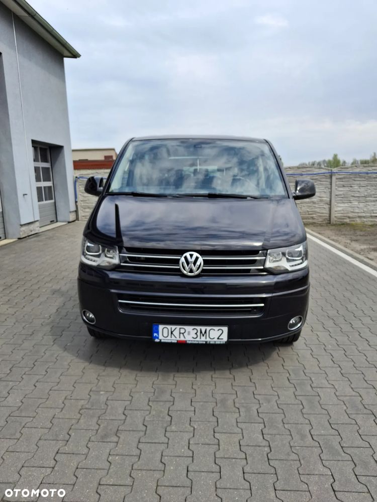 Volkswagen Multivan - 1