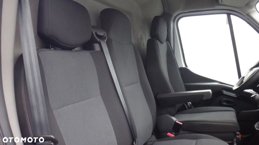 Renault Master - 9