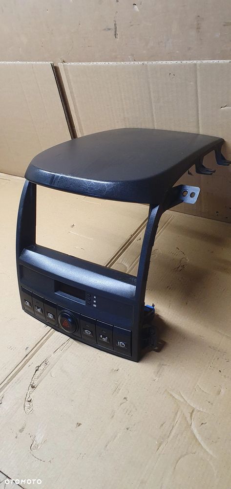 Ramka radia konsoli dekor przełączniki Kia Sorento 94500-3E160 84760-3E100 - 3