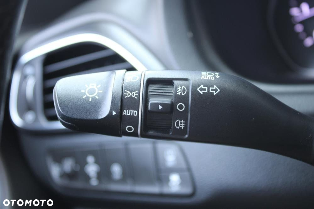 Hyundai i30 - 24