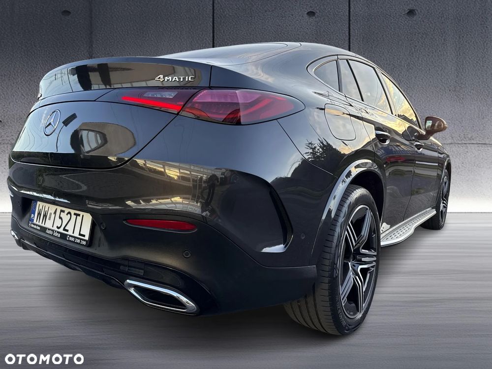Mercedes-Benz GLC Coupe 300 de PHEV 4-Matic AMG Line - 12