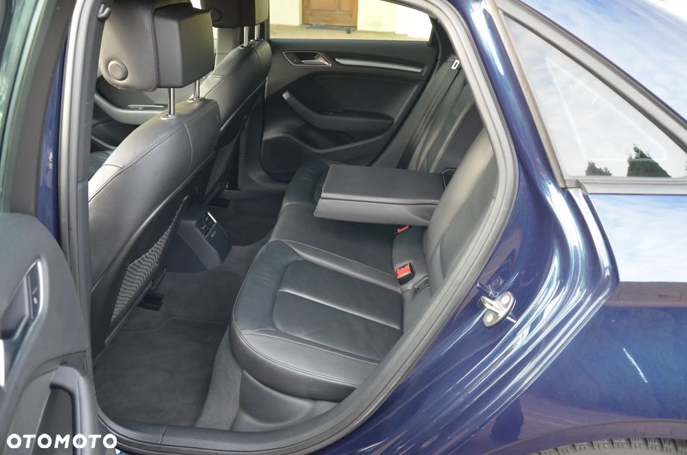 Audi A3 Sportback 2.0 TFSI quattro S tronic design - 18