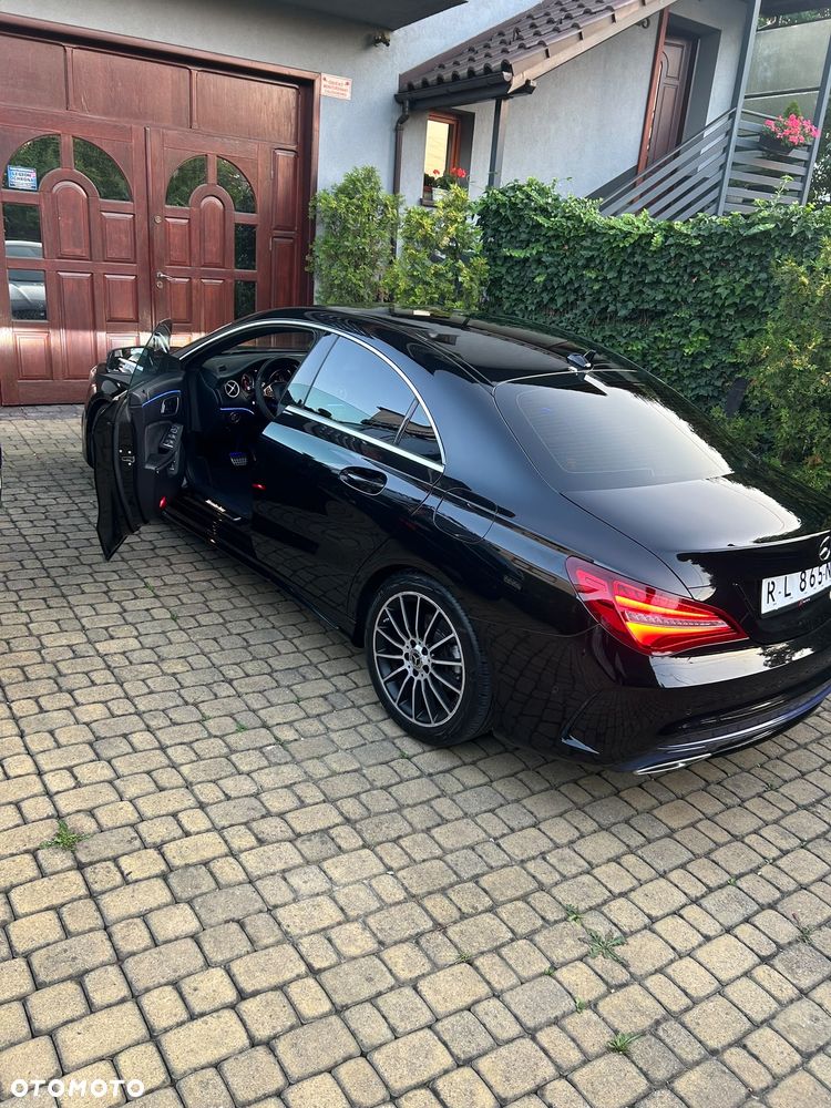 Mercedes-Benz CLA 180 7G-DCT AMG Line - 2