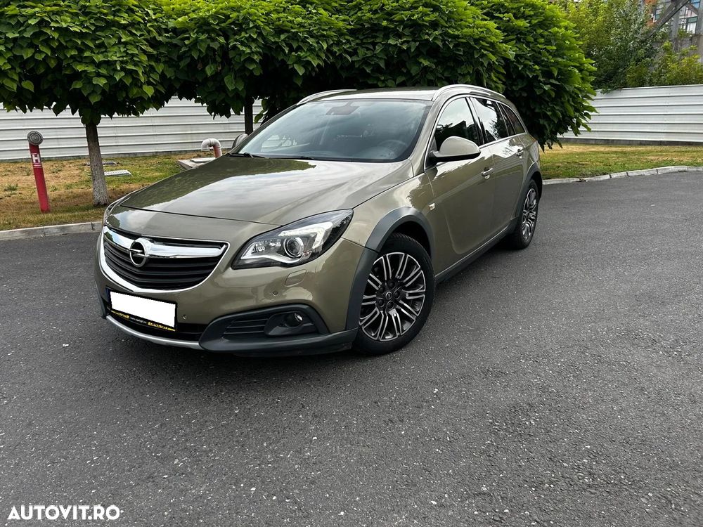 Opel Insignia 2.0 CDTI ECOTEC Start/Stop 4X4 Country Tourer - 2