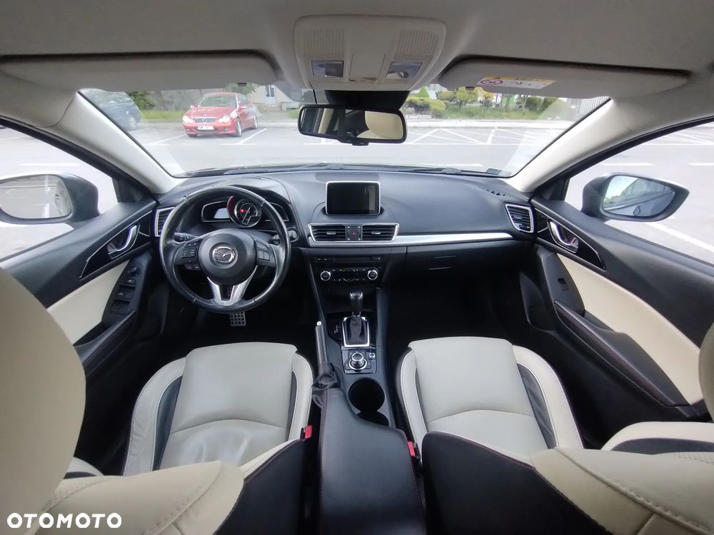 Mazda 3 - 11