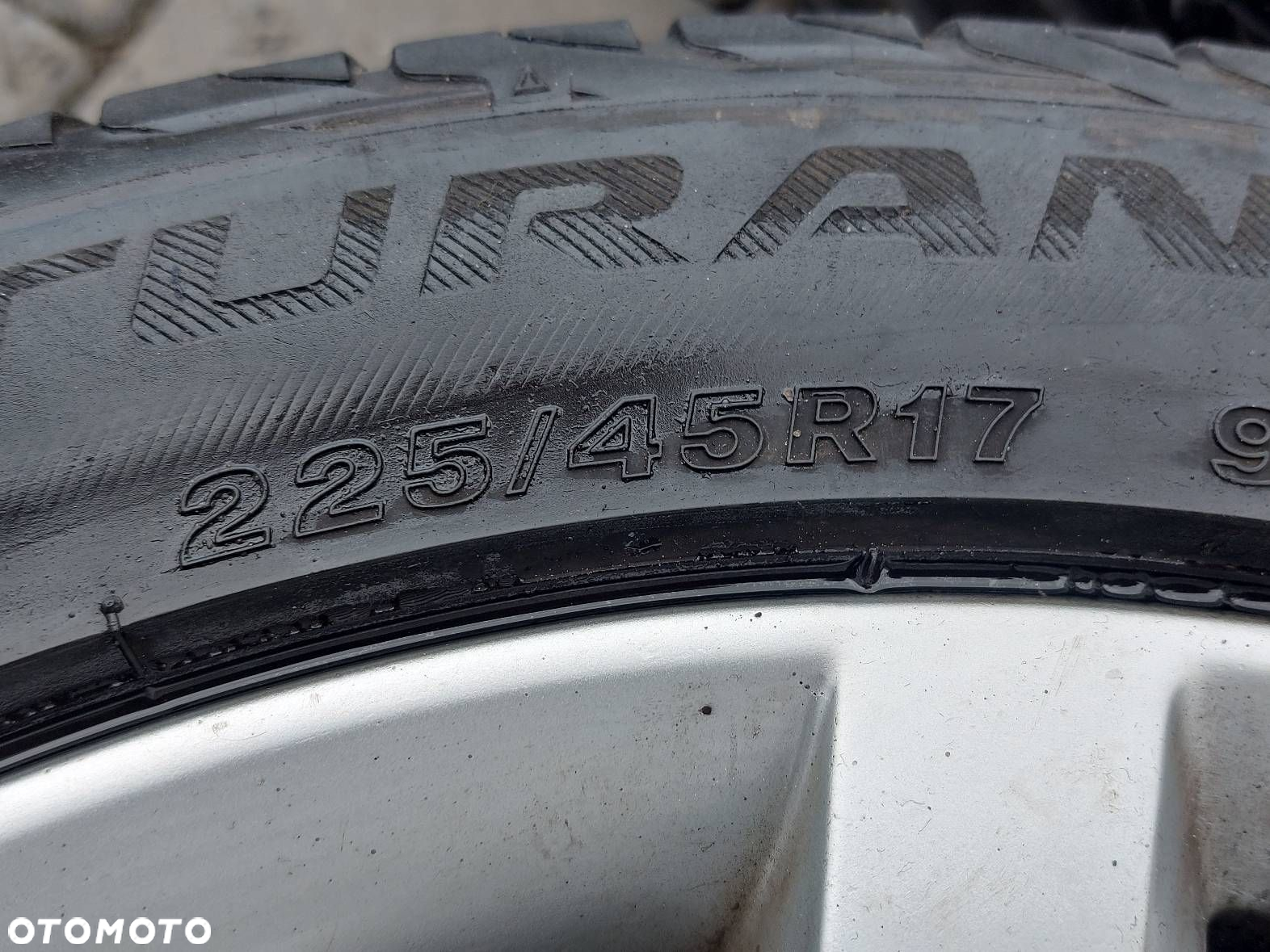 KOŁA 4SZT OPONY + FELGI + DYSTANSE 7JX17 ET54 225/45R17 5X112 AUDI A4 B6 - 13