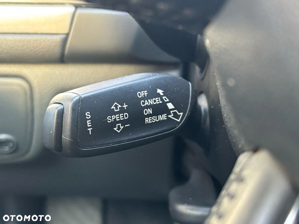 Audi A6 Avant 2.0 TDI ultra S tronic - 17