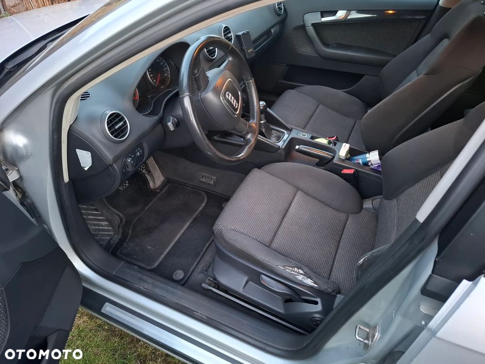 Audi A3 Sportback - 18