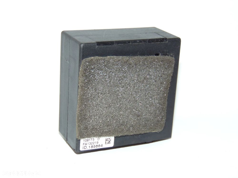 Moduł przekaźnik sterownik świateł haka holowniczego przyczepy ECS Electronics 5F007 5F007V0101 VW Volkswagen Skoda Seat Audi Mercedes Volvo Opel Ford Renault - 5