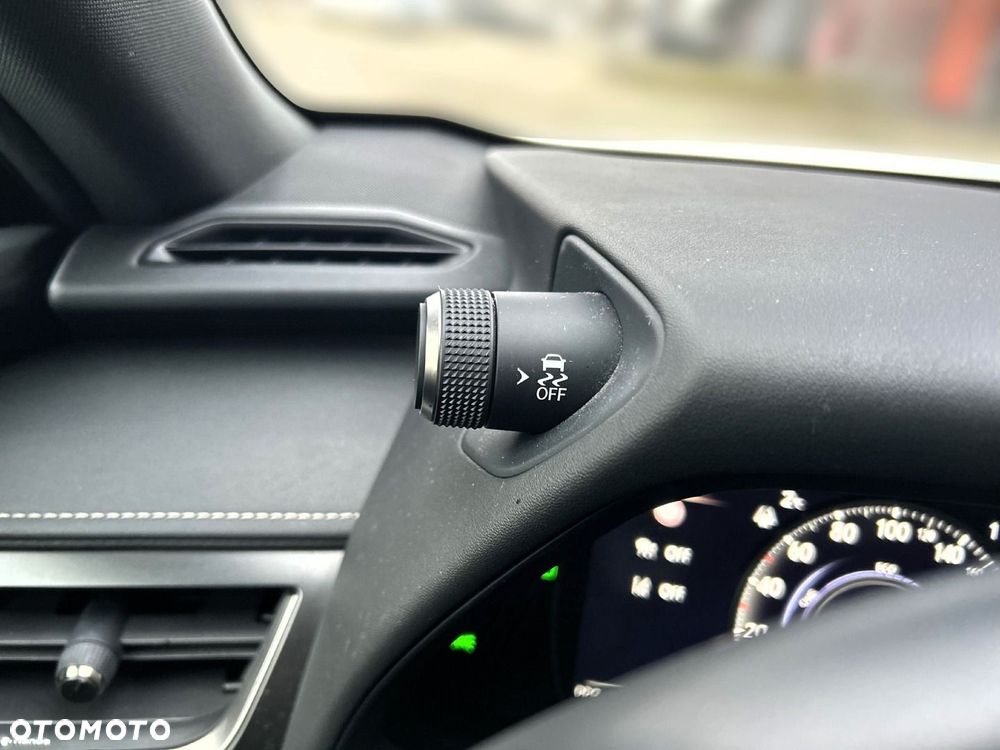 Lexus UX 250h GPF F Impression AWD - 22