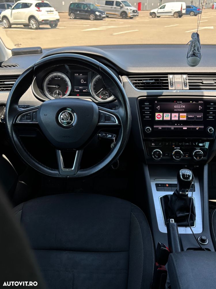 Skoda Octavia 1.6 TDI Ambition - 6