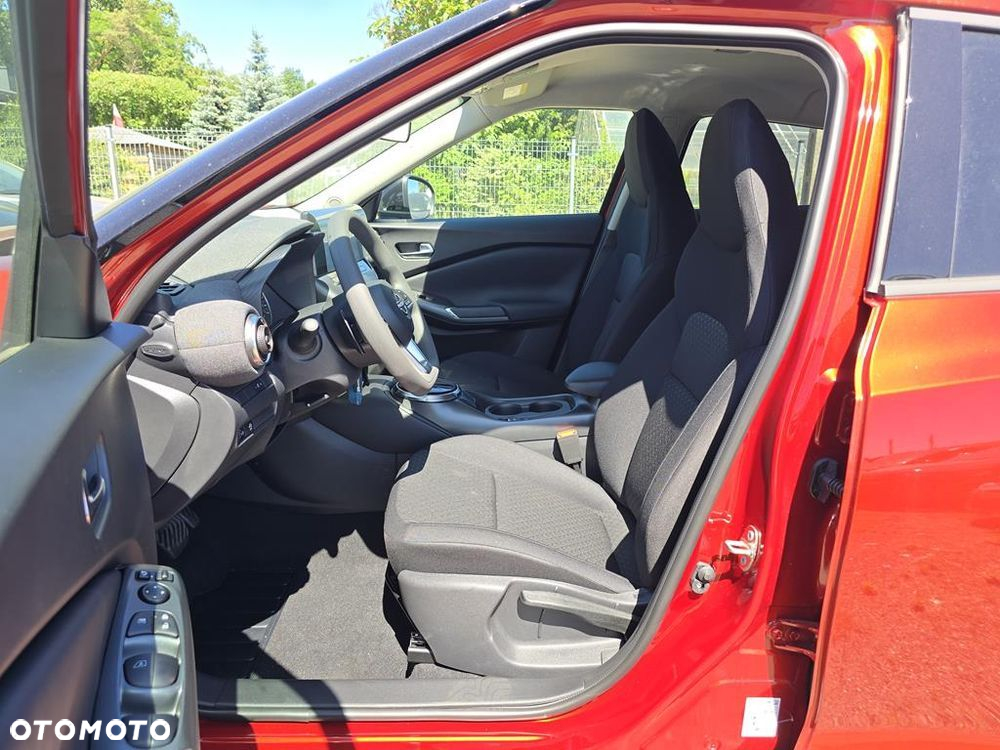 Nissan Juke 1.0 DIG-T Acenta DCT - 11
