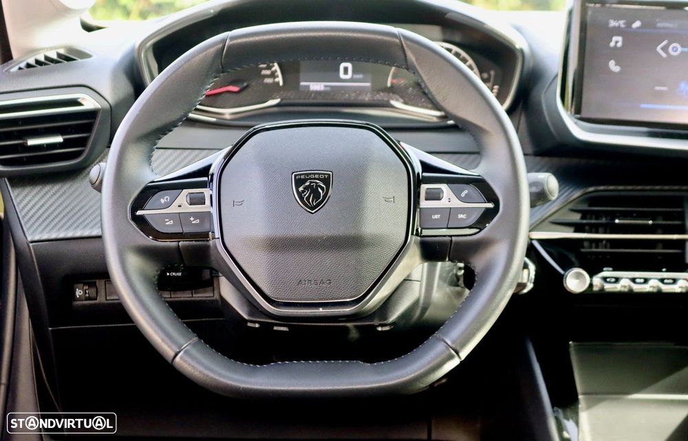 Peugeot 208 1.2 PureTech Active - 19