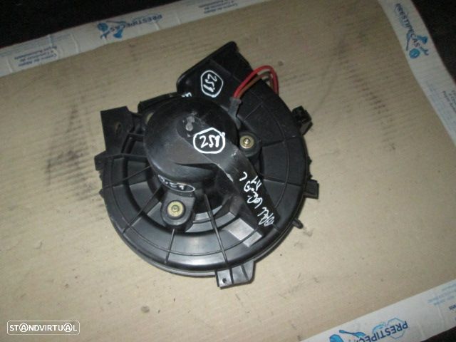 Motor Sofagem 006459Q OPEL CORSA C 2001 - 1